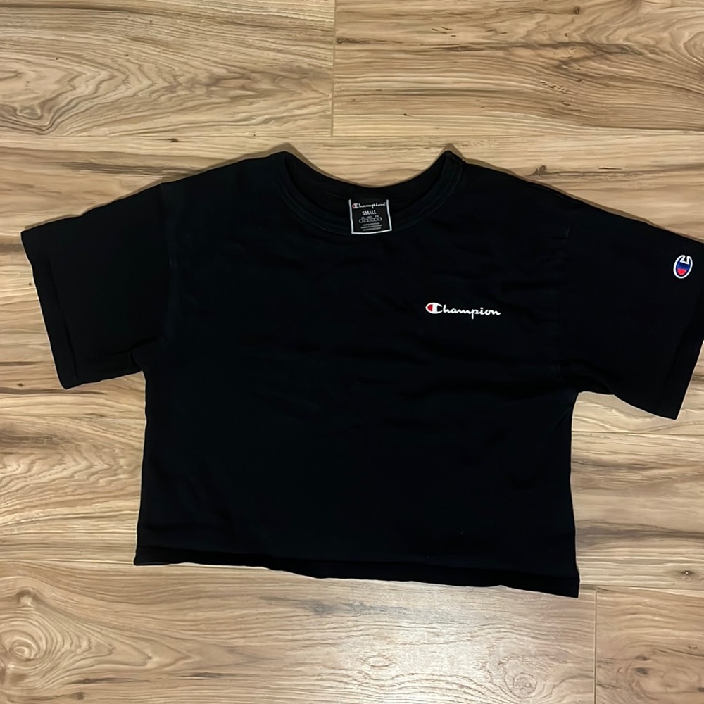 Champion Black Cropped Tee
